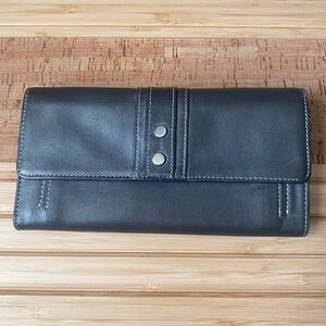 Vintage Y2K, Perlina, New York, gunmetal gray leather wallet
